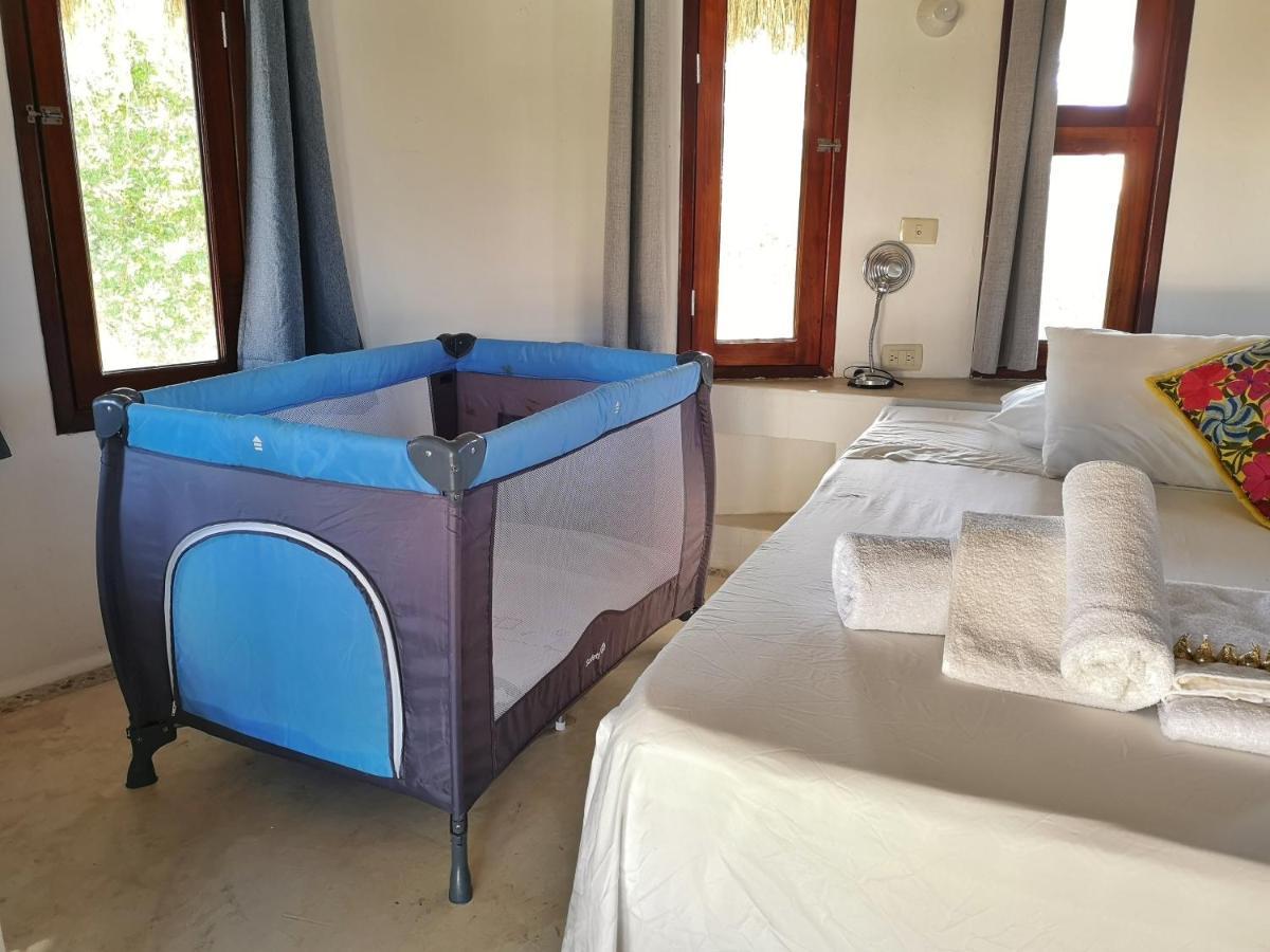 Вилла Casa Cacahuate Holbox-Casa Entera Con Jardin-Whole House With Garden Экстерьер фото